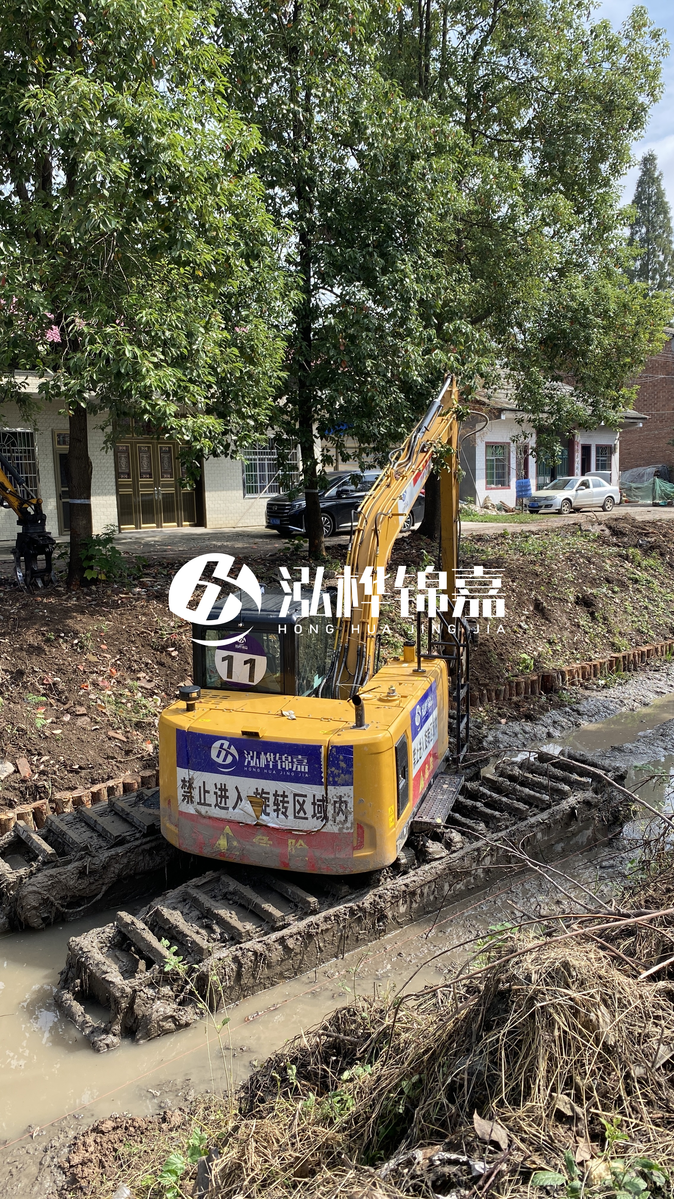 邢臺挖機打木樁專業(yè)施工-挖掘機打木樁打直技巧？