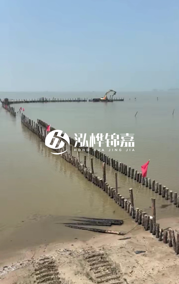 菏澤河道清淤專業(yè)施工-打完松木樁后清理淤泥是否會影響穩(wěn)定性？